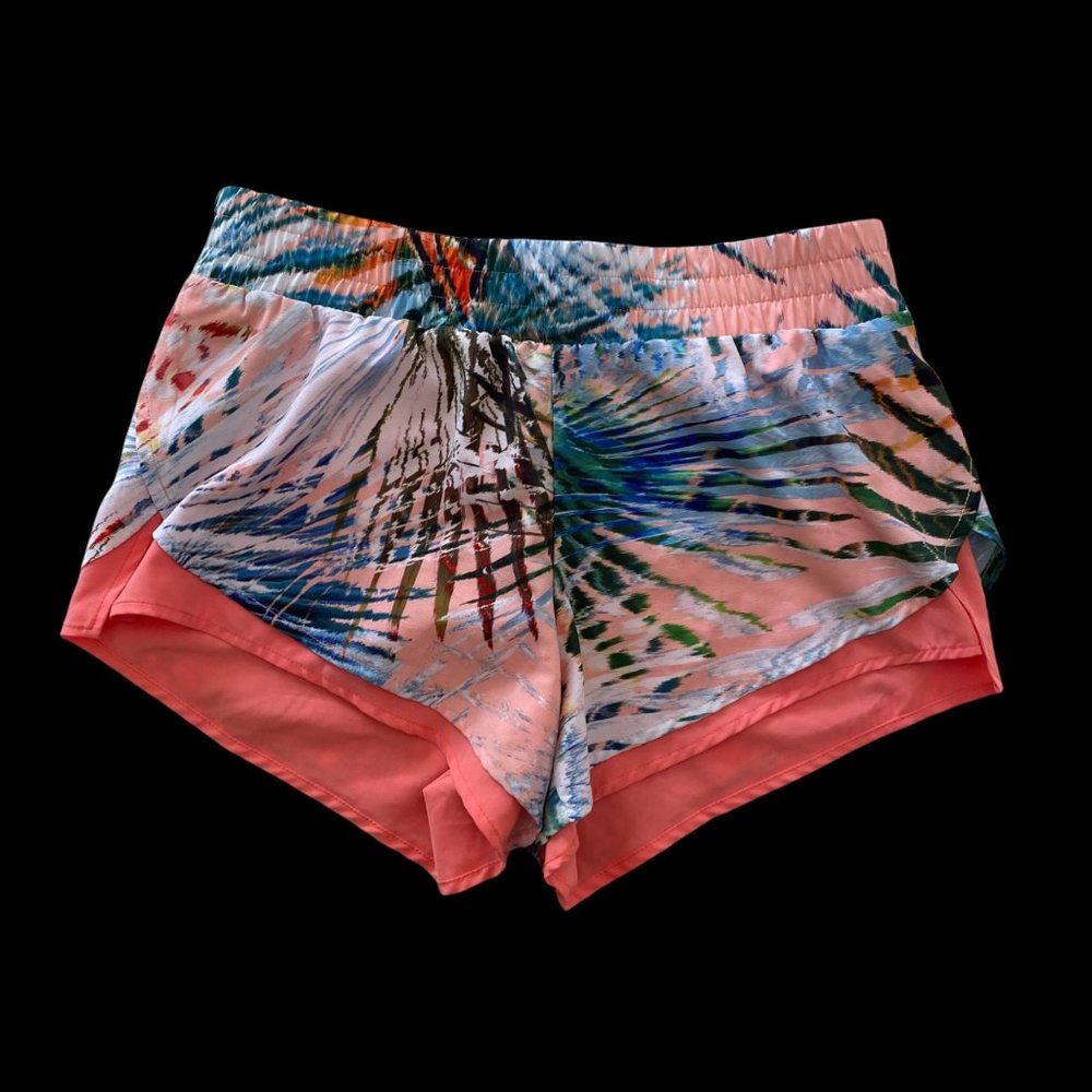 Fabletics Athletic Shorts Size L